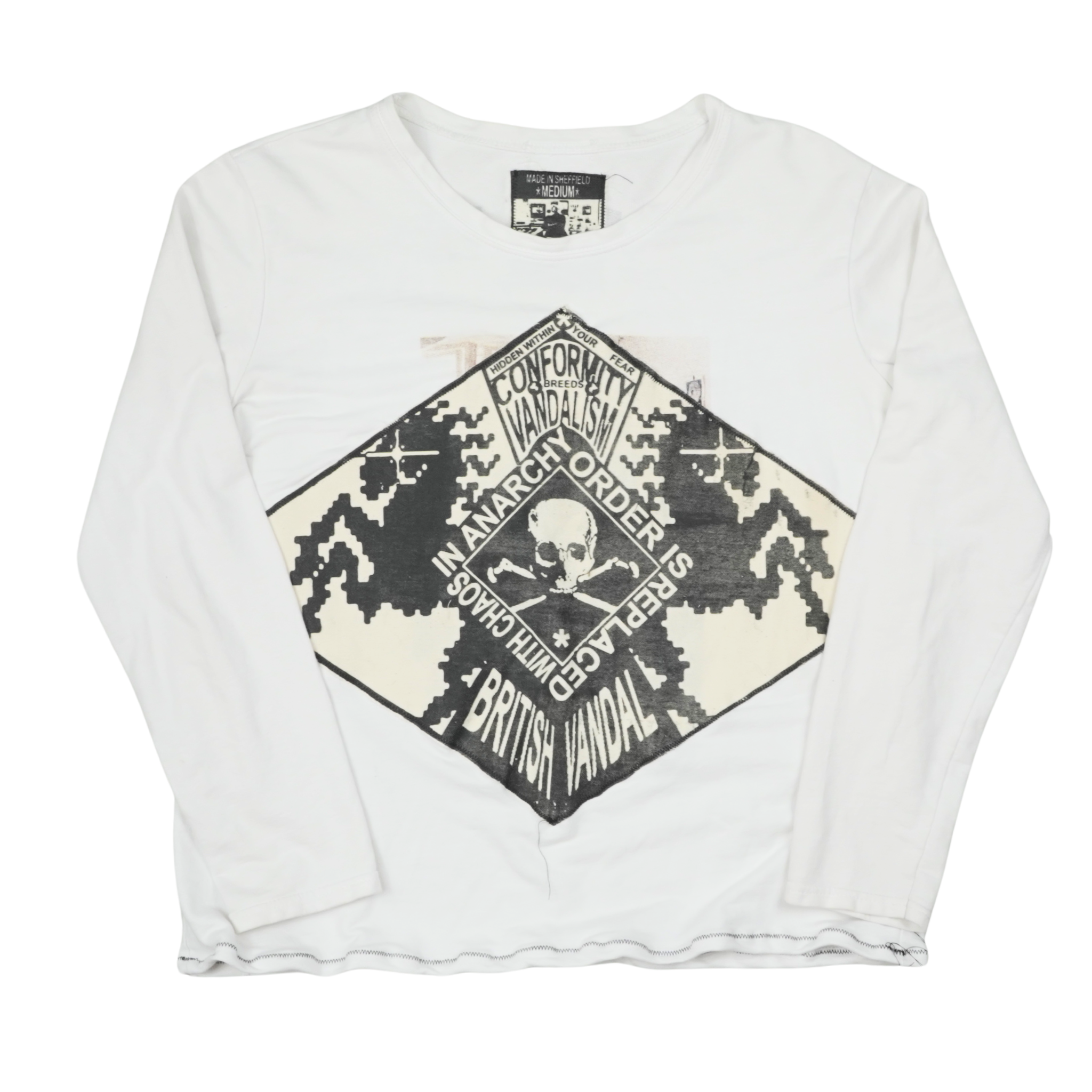 BRITISH VANDAL #61- MEDIUM